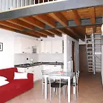 Mirena - Rebomaholidays Appart hôtel *