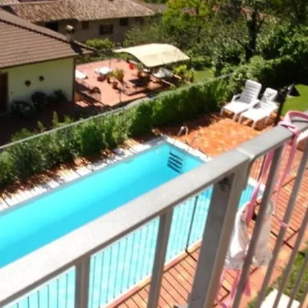 Aparthotel Mirena Tignale