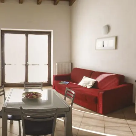 Aparthotel Mirena Tignale