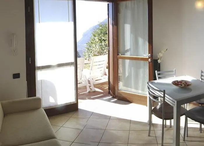 מלון דירות Mirena - Rebomaholidays *